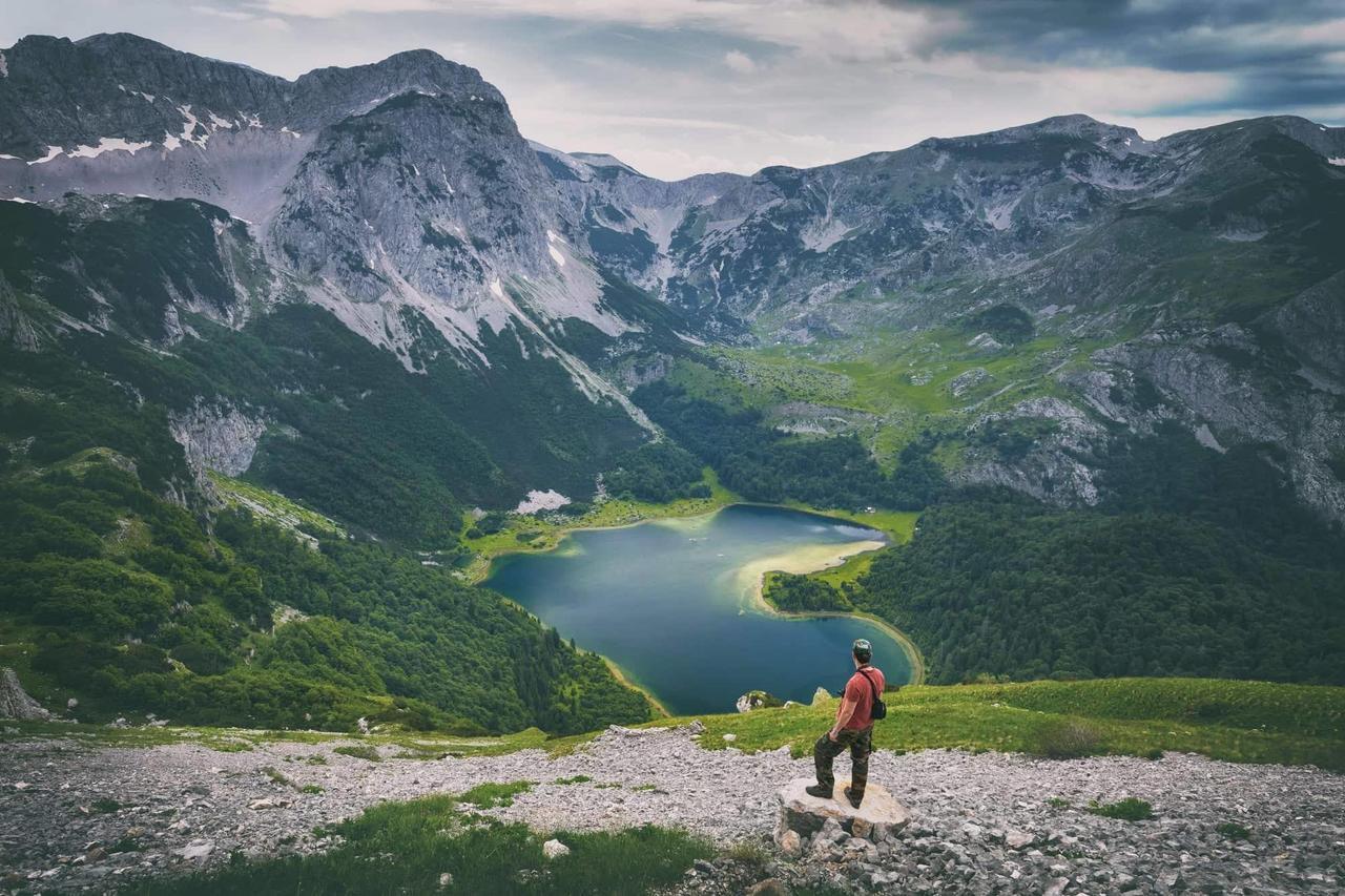Apartman Sutjeska ティエンティシュテ エクステリア 写真